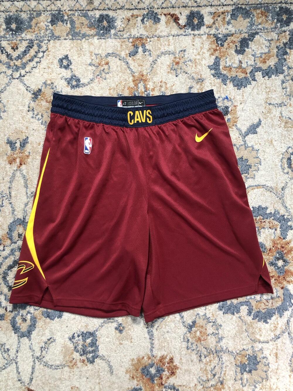Cleveland Cavaliers Shorts Mens 42 Red NBA Basketball Nike CAVS Waistband